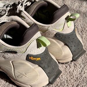 Reebok Beige Sneakers with Green Insole